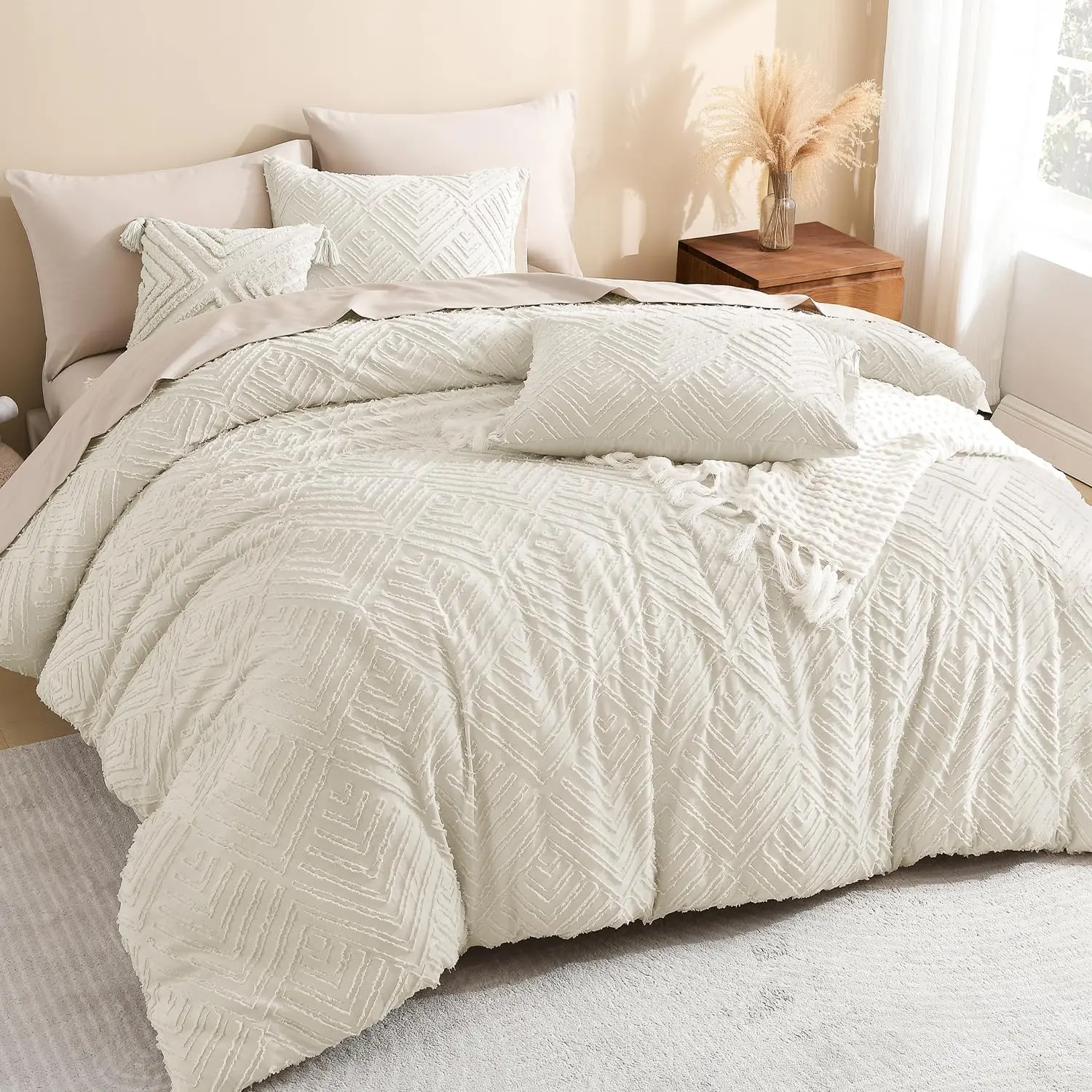 Litanika Queen 3-Piece Tufted Boho Bedding Set - Fluffy Farmhouse Comforter with 2 Pillowcases, Geometric Tufts, All-Season, for Aesthetic Room Decor, Room Decor (King Size Option Available),back to school,back to school shopping,home decor