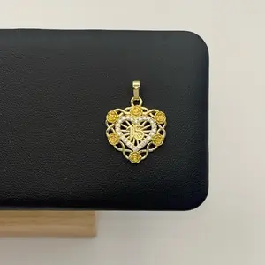 Beautiful Heart Gold Plated Quinceañera Pendant surrounded by rhinestones and roses for Special Occasions