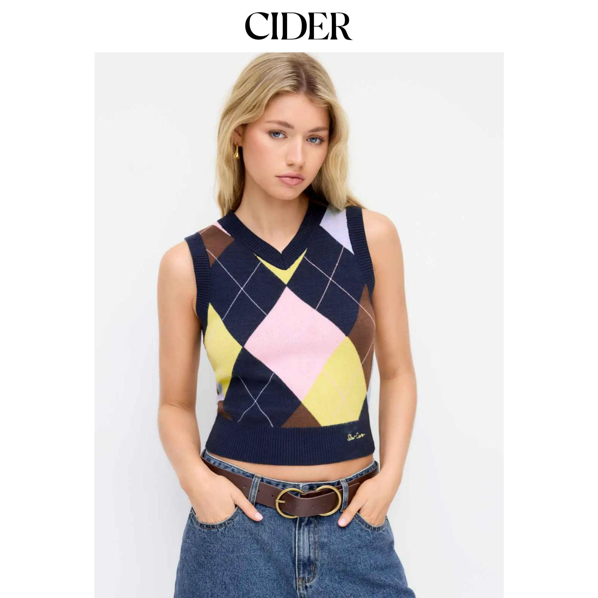 Cider Women's Knit Cropped V-Neck Vest - Argyle Geometric Pattern, Contrasting Binding, Sleeveless Casual Top