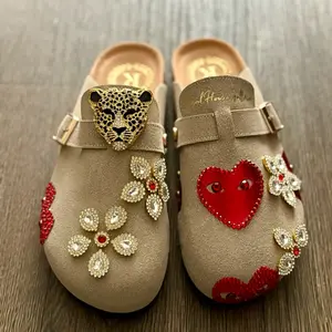 Royal Lovers Walk Clogs