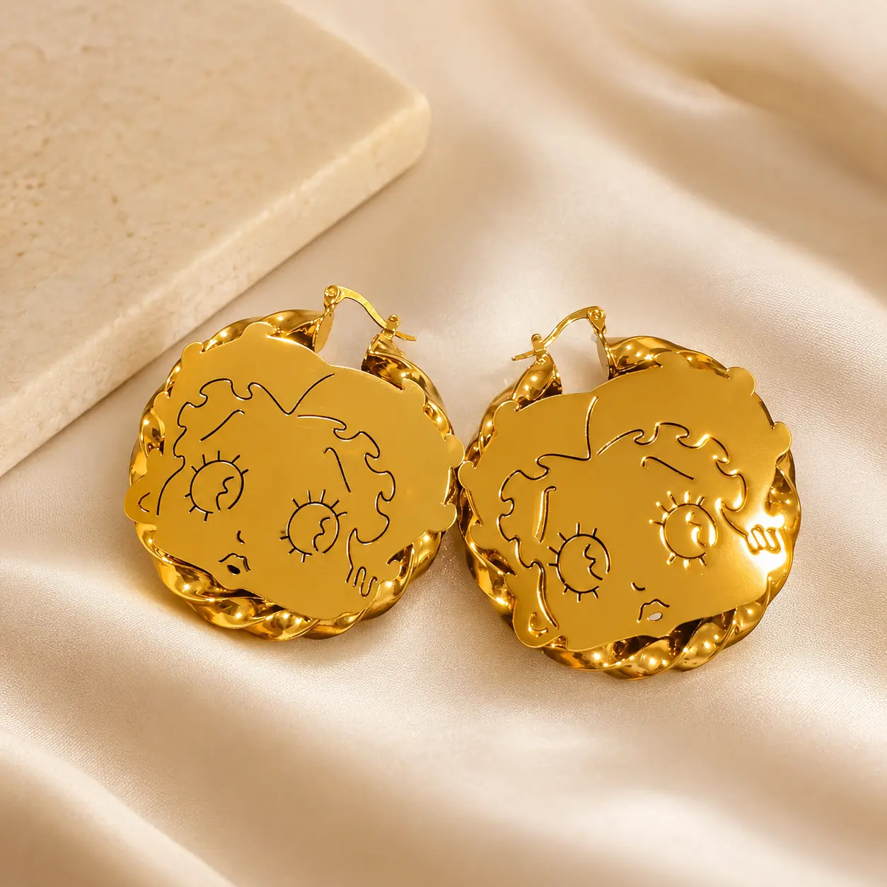 BB Large Swivel Earrings