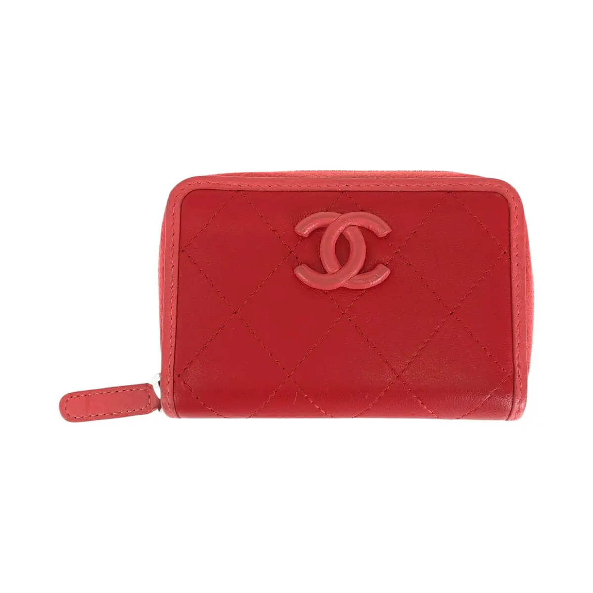 Pre-owned CHANEL Lambskin Small Leather Goods Compact Wallet