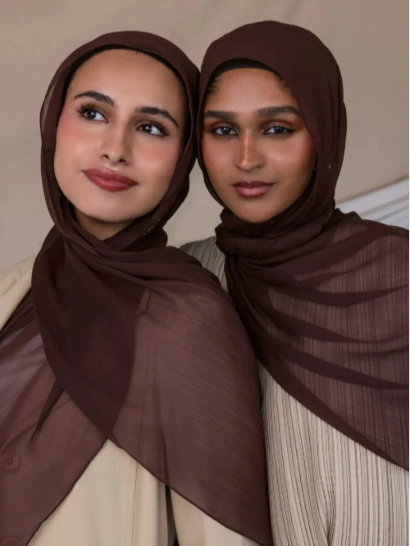 Elegant Women's Fashion Scarf, Chiffon Shawl 70x180cm, Solid Color Muslim Hijab, Perfect for Robes, Stylish and Versatile