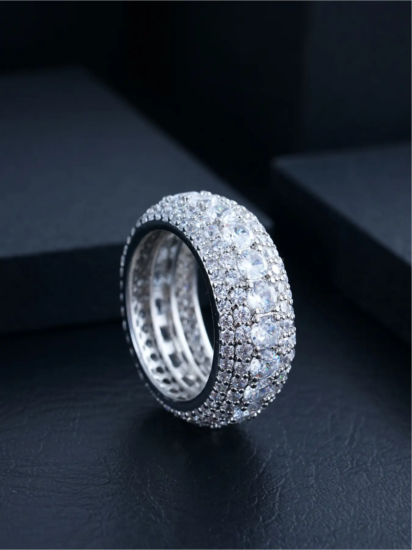 Iced Out Full Eternity Band Ring for Men Women, 18K Gold Plated Bling CZ Diamond Wedding Band, Cluster Rings, Fashion Rings, Beautiful Rings, Hip Hop Rapper Jewelry Gift Hip Hop Jewelry for Party
