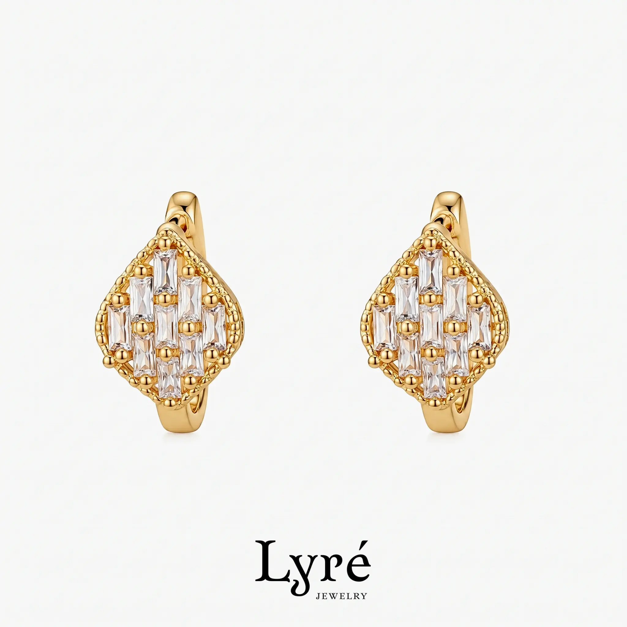Adélaïde Baguette Cluster Huggie Earrings |ER031
