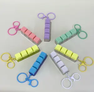 Fun Keycap Keyboard Keychain, Punk Style Keyboard 4 Keys Toy Keychain for Women & Men, Fashion Accessories for Daily Use for Decompression Gift Toys