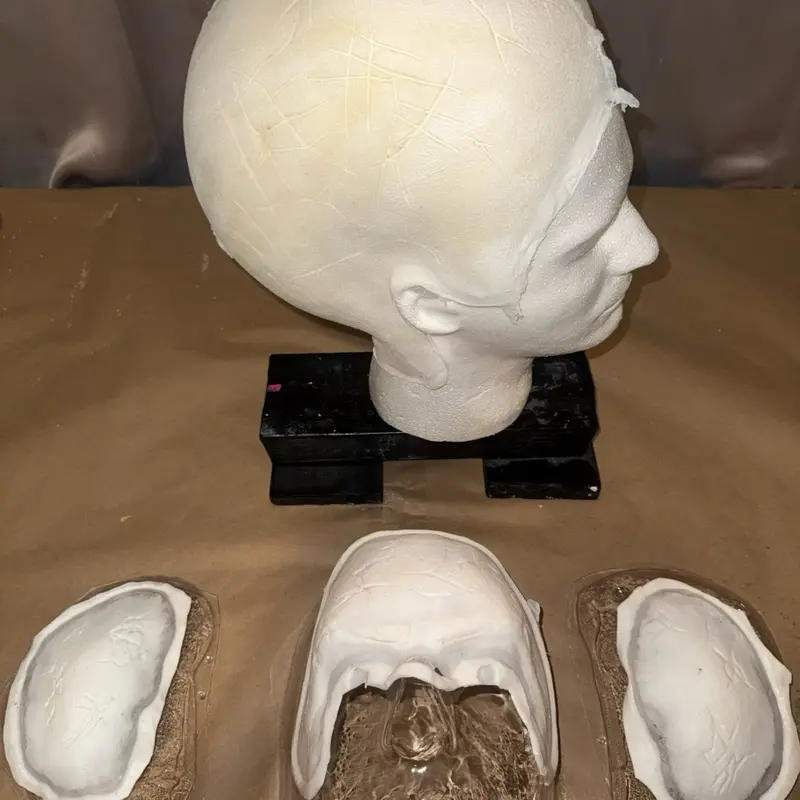 Pennywise Expanding Foam Latex Cowl & 4 Part Silicone Prosthetics Special FX