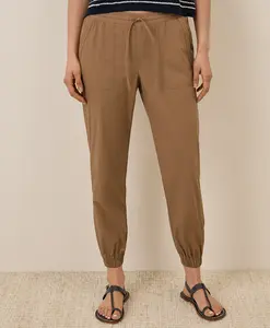 Women's Stretch Poplin Jogger