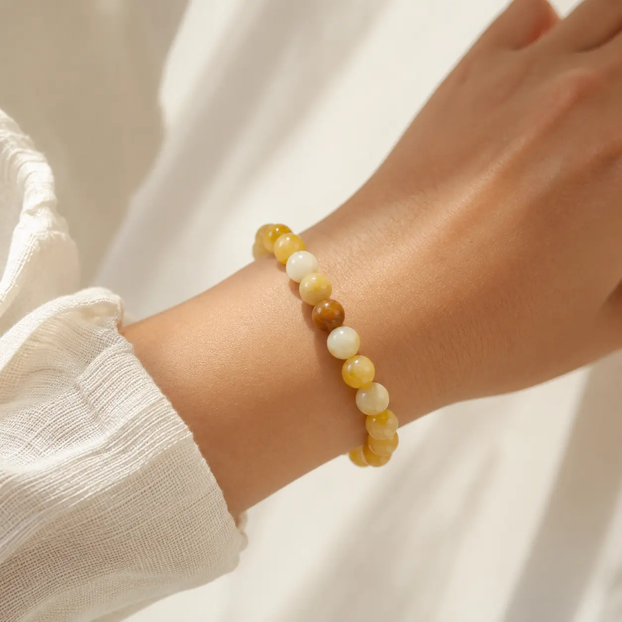 Natural Crystal Bracelet – Yellow Jade Fashionable and Versatile Accessory