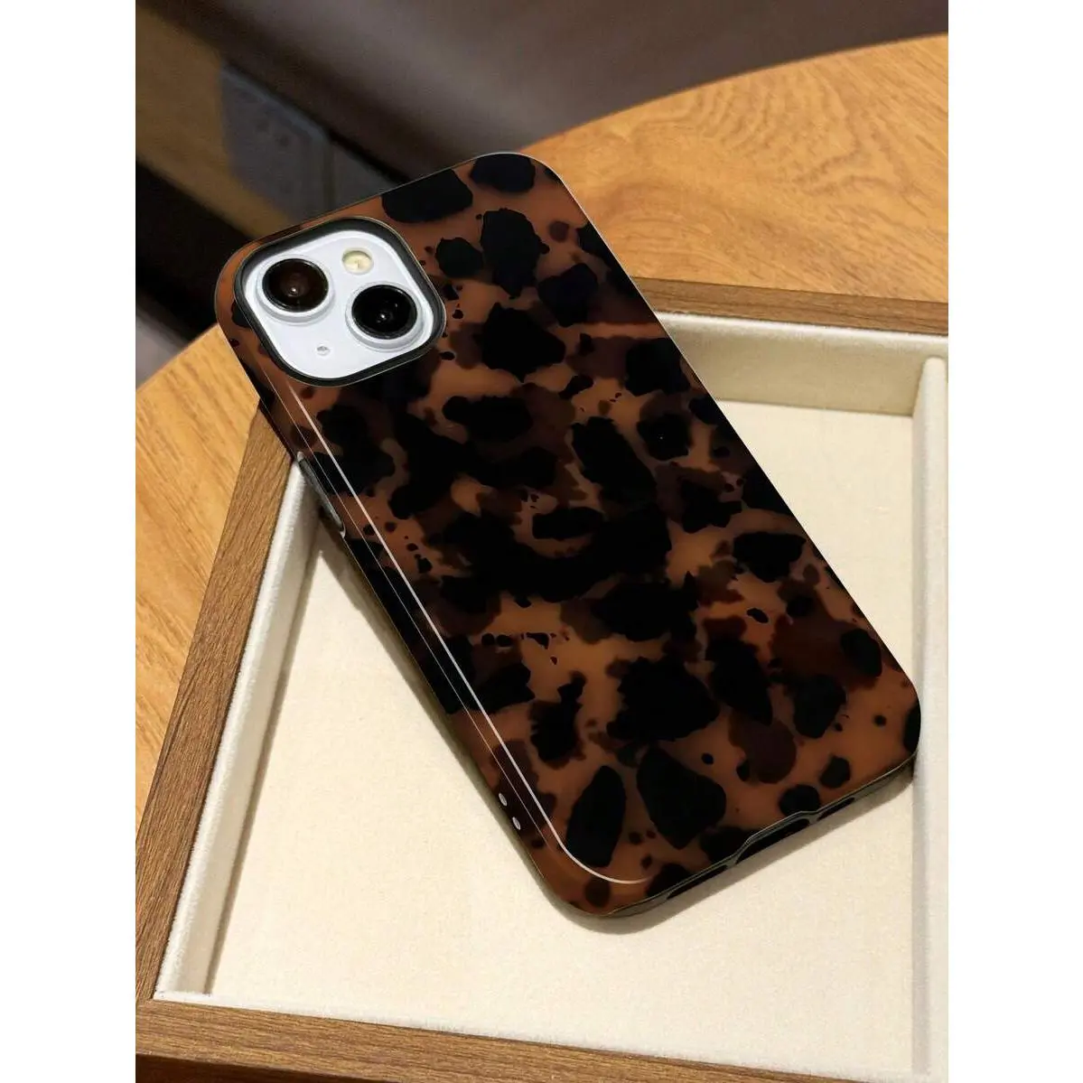 1pc Preppy Minimalist Cheetah-Leopard Print Patchwork Hard Shell Casing - Shockproof Phone Protection Accessory for iPhone 11/12/13/14/15/16/17 Pro Max, Enhances Phone Aesthetic