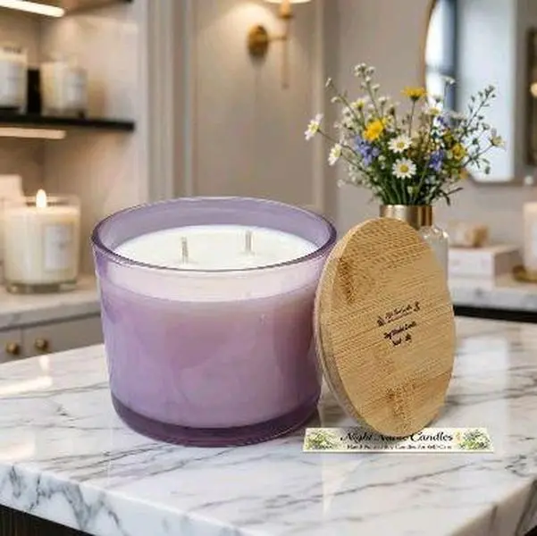 Scented Sweet Dreams Luxury Soy Candle - Modern Aromatherapy Home Decor, Long-Lasting Casual Freshener for Bedroom Relaxation & Engagement-Focused Calm