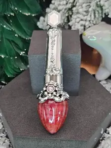 Merry Kissmas Lip Oil Pomegranate Flavor Festive Holiday Lip Care with Rich Pomegranate Scent for Moisturized and Fragrant Lips