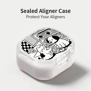 Cute Cat & Dog Kitchen Play Aligner Case, Sealed Leak-Proof Orthodontic Retainer Box, Portable Dust-Proof Storage for Students Adults Travel