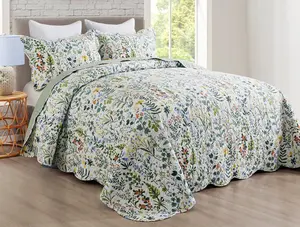 Forest-Style Lightweight Quilted Thin Comforter, Scalloped Edge Bedspread, Rustic Farmhouse Bedding Set (King / Queen size includes 2 pillowcases, Twin size includes 1 pillowcase)