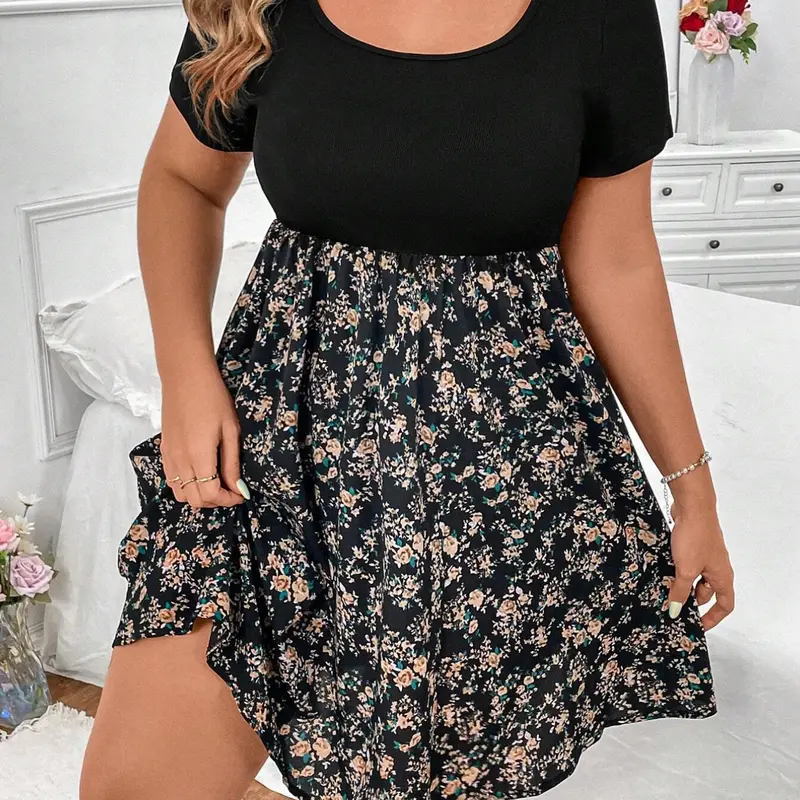 Plus Size Women's Elegant Casual Ditsy Floral Short Sleeve Dress for Summer Vacation, Comfortable and Stylish Everyday Wear