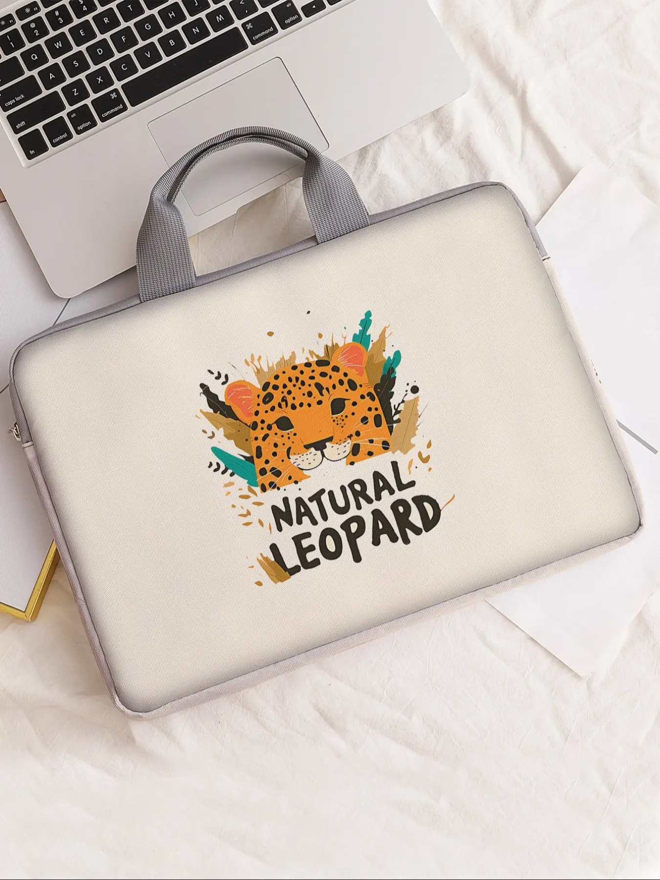 Cheetah Pattern Printed Notebook Bag, Soft Laptop Sleeve, Laptop Bags, Fits Notebooks, Tablets, Zippered Storage Pouch, Casual Style, All Seasons