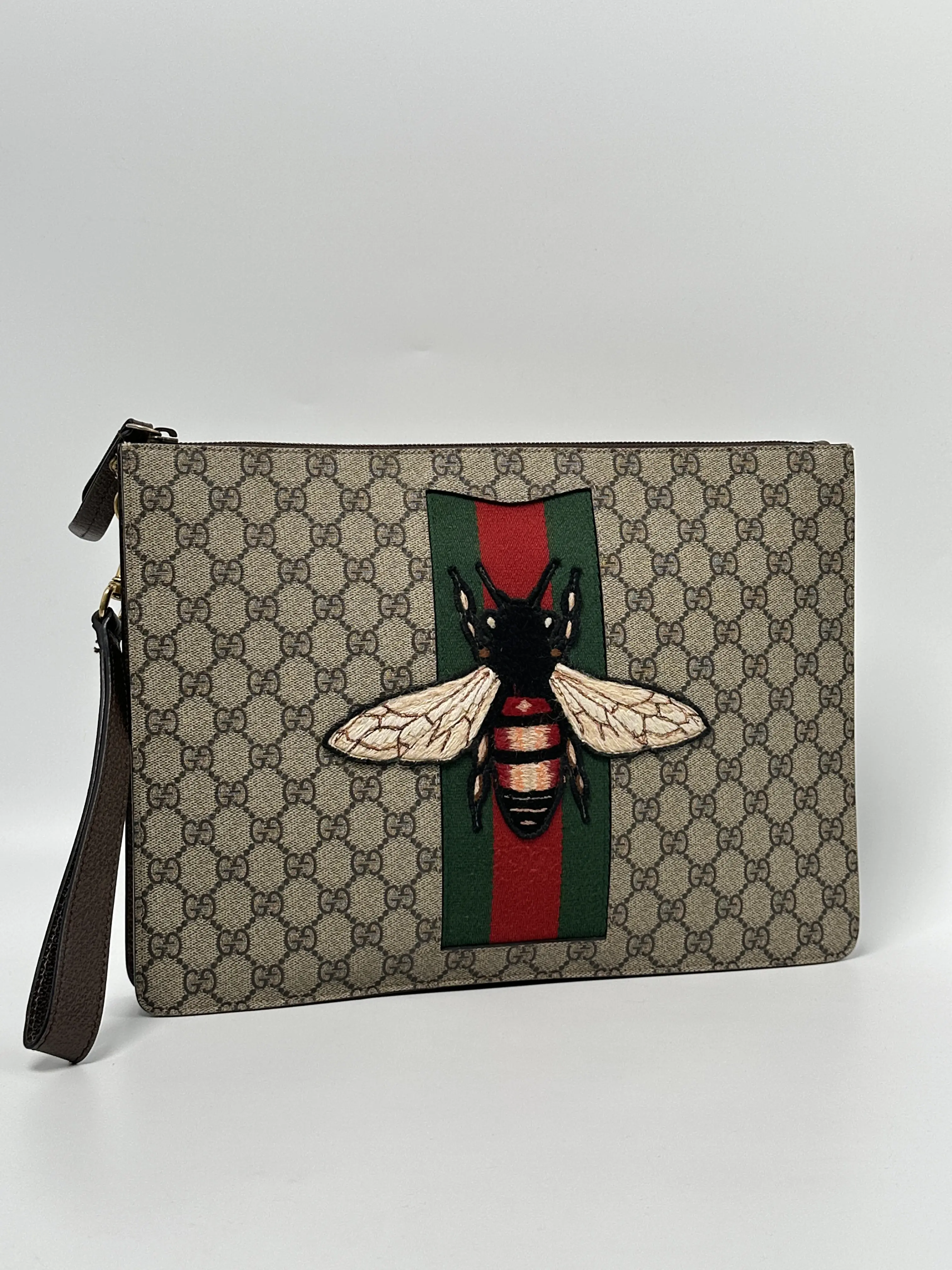 Pre-owned GUCCI CANVAS Clutches & Wristlets GG Supreme Bee Web Pouch JD766GG
