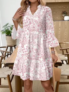 Women's Bohemian Floral V-Neck Dress, Casual Summer Fashion, Seven-Sleeve Bell Sleeve, All over Print, Spring & Fall Wear, Womenswear