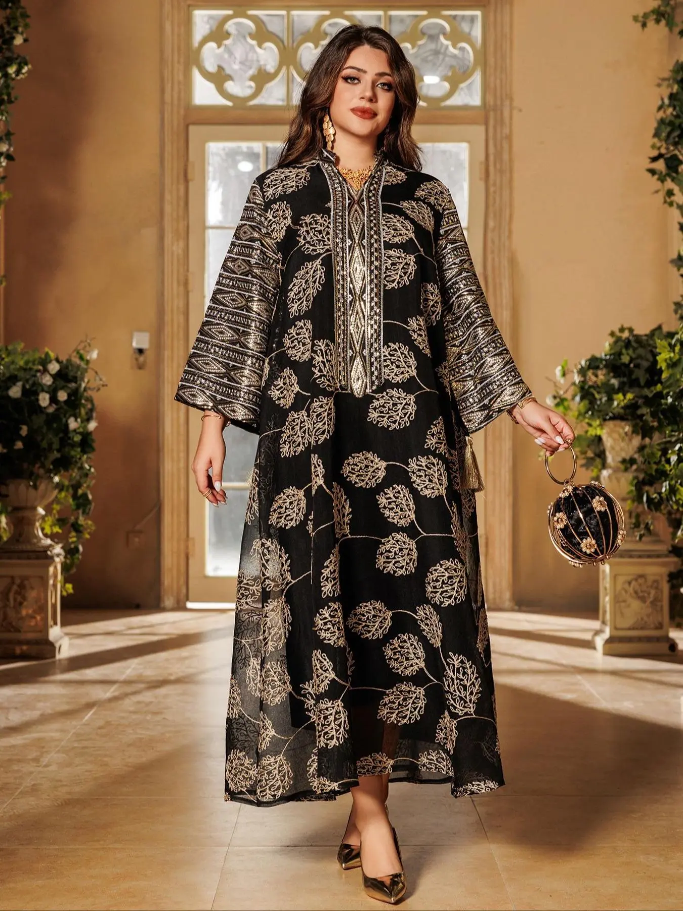 Women's Fashion Traditional Embroidery Sequin Woven Floral Islamic Dress, Floral Embroidered Dress, Dresses for Party, Elegant Aesthetic Long Sleeve Arabic Womenswear Formal Clothing for Party, Holiday and Wedding Guest, Ladies Spring & Fall Clothes