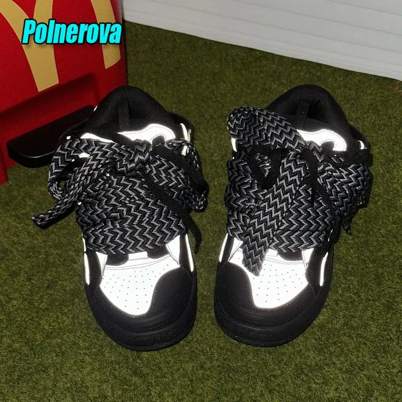 Black White Mixed Couple Casual Sneakers Reflective Thick Sole Lace-Up Walking Shoes Breathable Women Men Shoes Lightweight Mesh Running Sneakers figure  skating  harness  spinner Casual Anti-Slip Women's Walking Shoes pulse jazz  shoes sock  boot