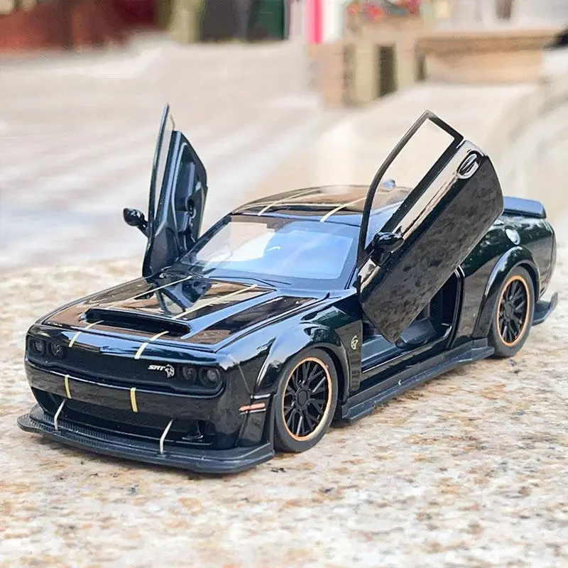 Model toy 1:32 Challenger SRT Hellcat 2025 Alloy Model Car Toy Diecasts Metal Casting Sound and Light Car Toys For Children Vehicle, Die Cast Vehicles, Racing Car Model