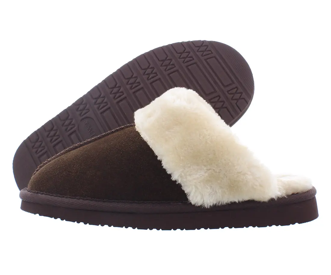 Minnetonka Chesney Womens Shoes