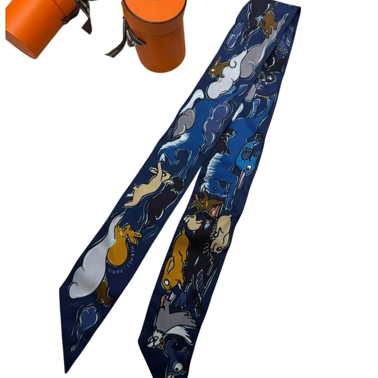 Pre-owned Hermes "Mille et Un Lapins" Silk Twilly Scarf SG
