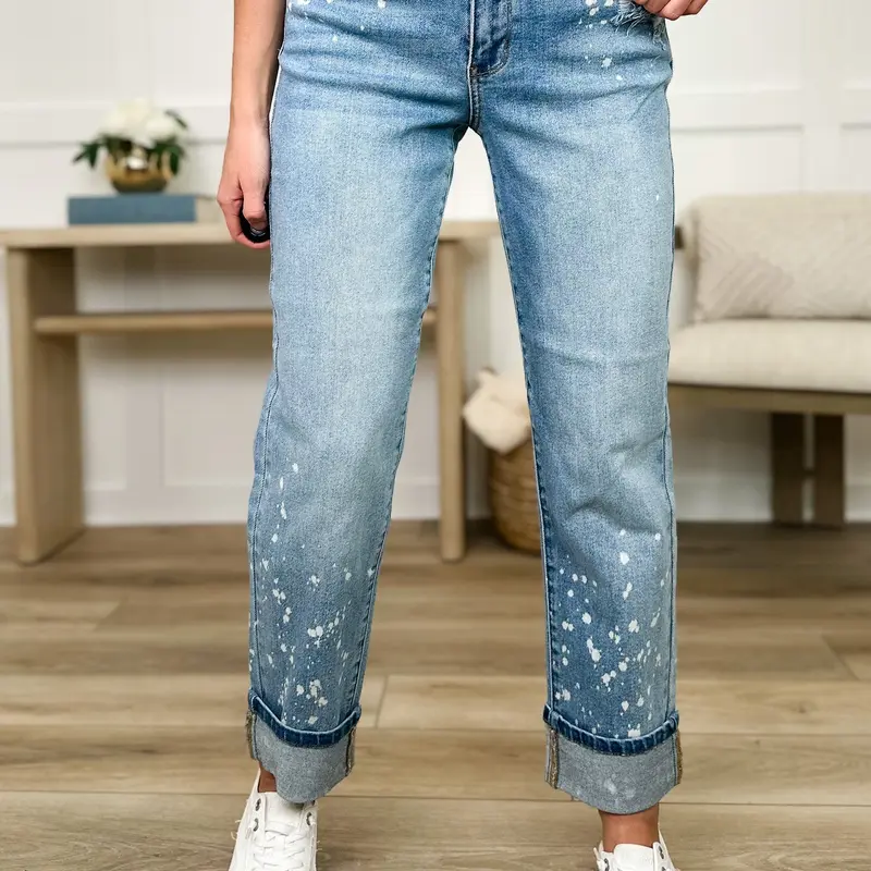 Judy Blue Jovie Mid-Rise Boyfriend Jeans (Bleached, Distressed)