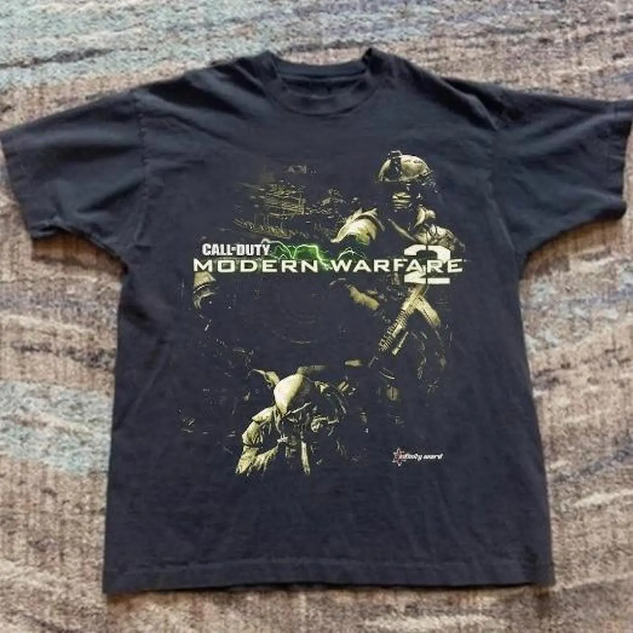 Call of Duty Modern Warfare 2 Shirt, Vintage COD Graphic Tee, Retro FPS Gaming T Shirt, Military Gamer Shirt, Unisex Video Game Tee Menswear