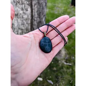 Norse Pebble Necklace