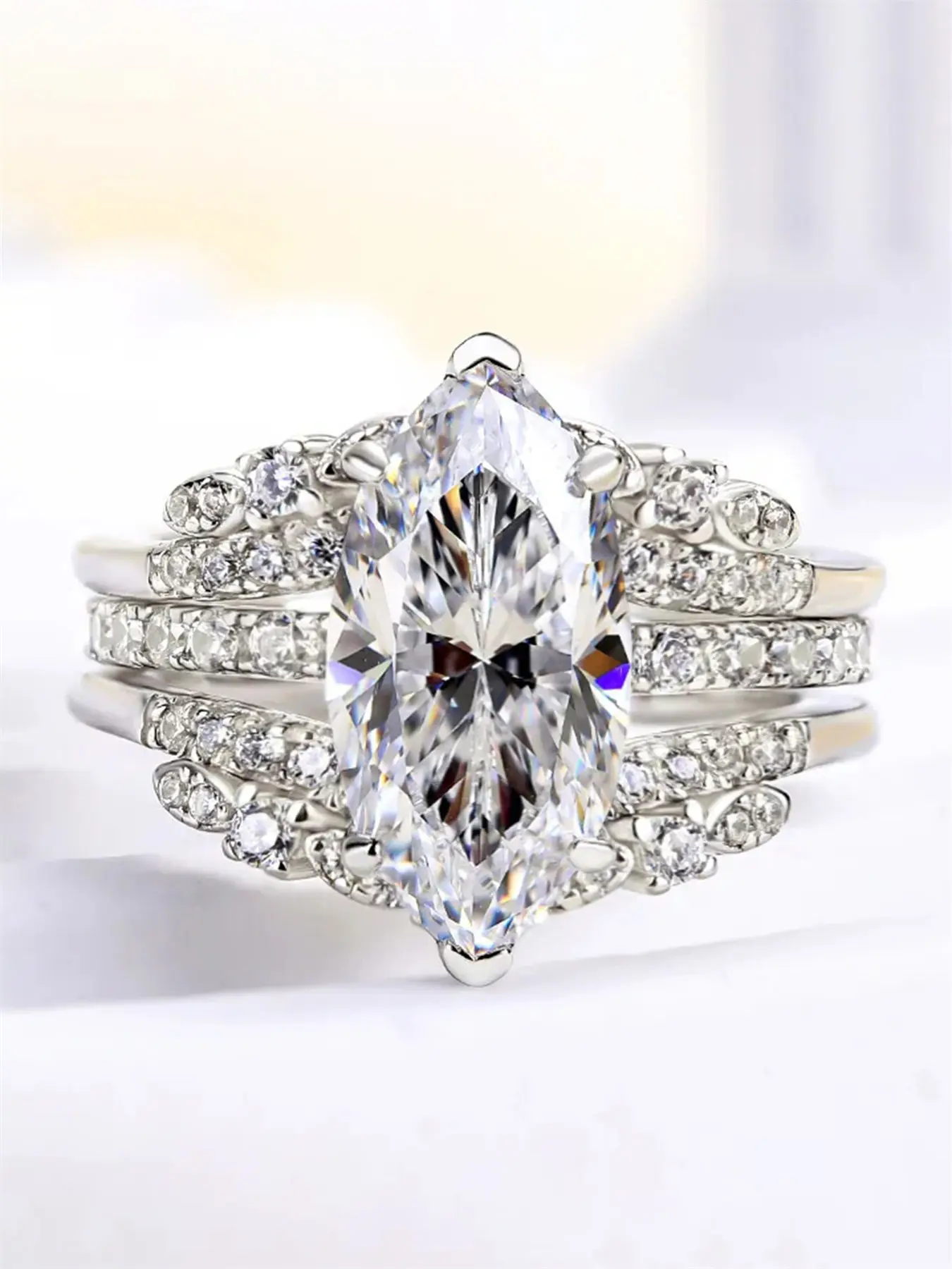 2 Pcs/Set Gorgeous Cubic Zirconia Ring Set For Women Bridal Engagement Ring For Wedding Engagement Anniversary Jewelry Valentine's Day Gift Stackable Finger Rings Beautiful Rings