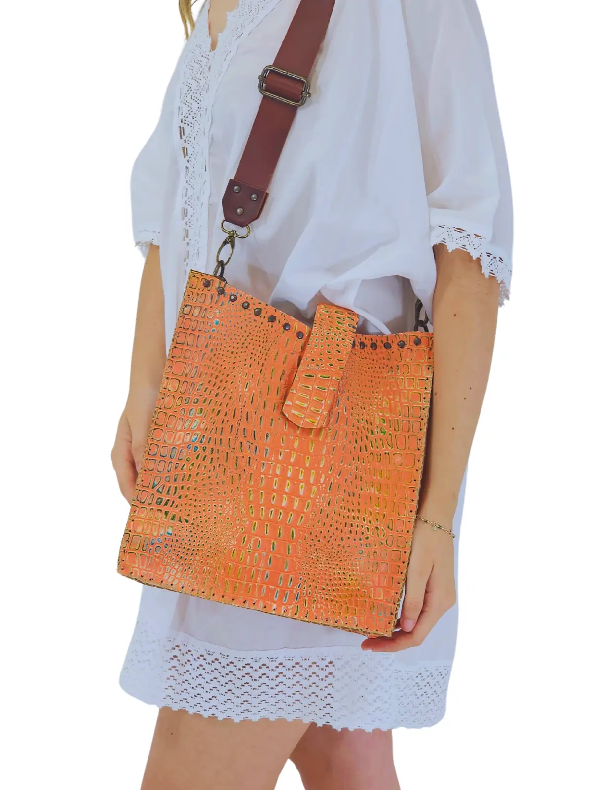 Crocodille-Embossed College Leather Crossbody Bag – One-of-a-Kind Handcrafted Cowhide with Adjustable Strap