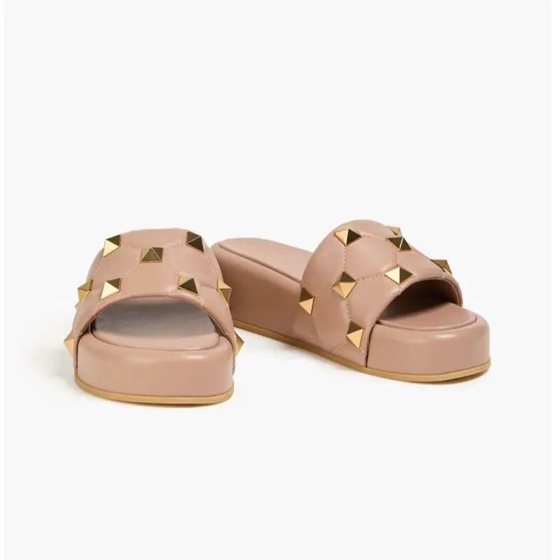 Valentino Garavani Leather Platform Slides Roman Stud Quilted Size 41