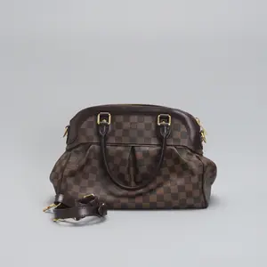 Pre-owned Louis Vuitton pvc Tote Bags Trevi Damier Ebene Crossbody Bag PM BGP206063 Maya