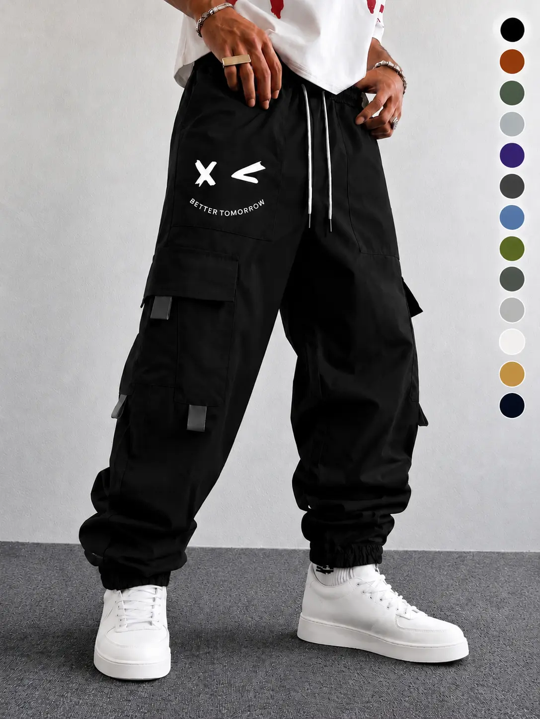 Men’s purple cargo jogger pants featuring a “Better Tomorrow” print, crafted from tear-resistant, skin-friendly fabric. Multiple cargo pockets are paired with an adjustable drawstring waist, suitable for streetwear, casual gatherings, and commuting.