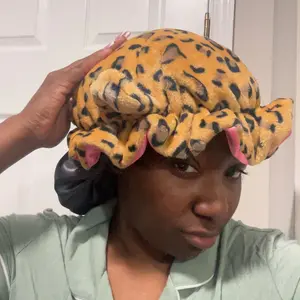 Leopard Pattern Satin Hair Bonnet, Elastic Brimless Night Cap for Curly Hair, Stylish Headwear for All Hair Types, Ideal Valentine Gift