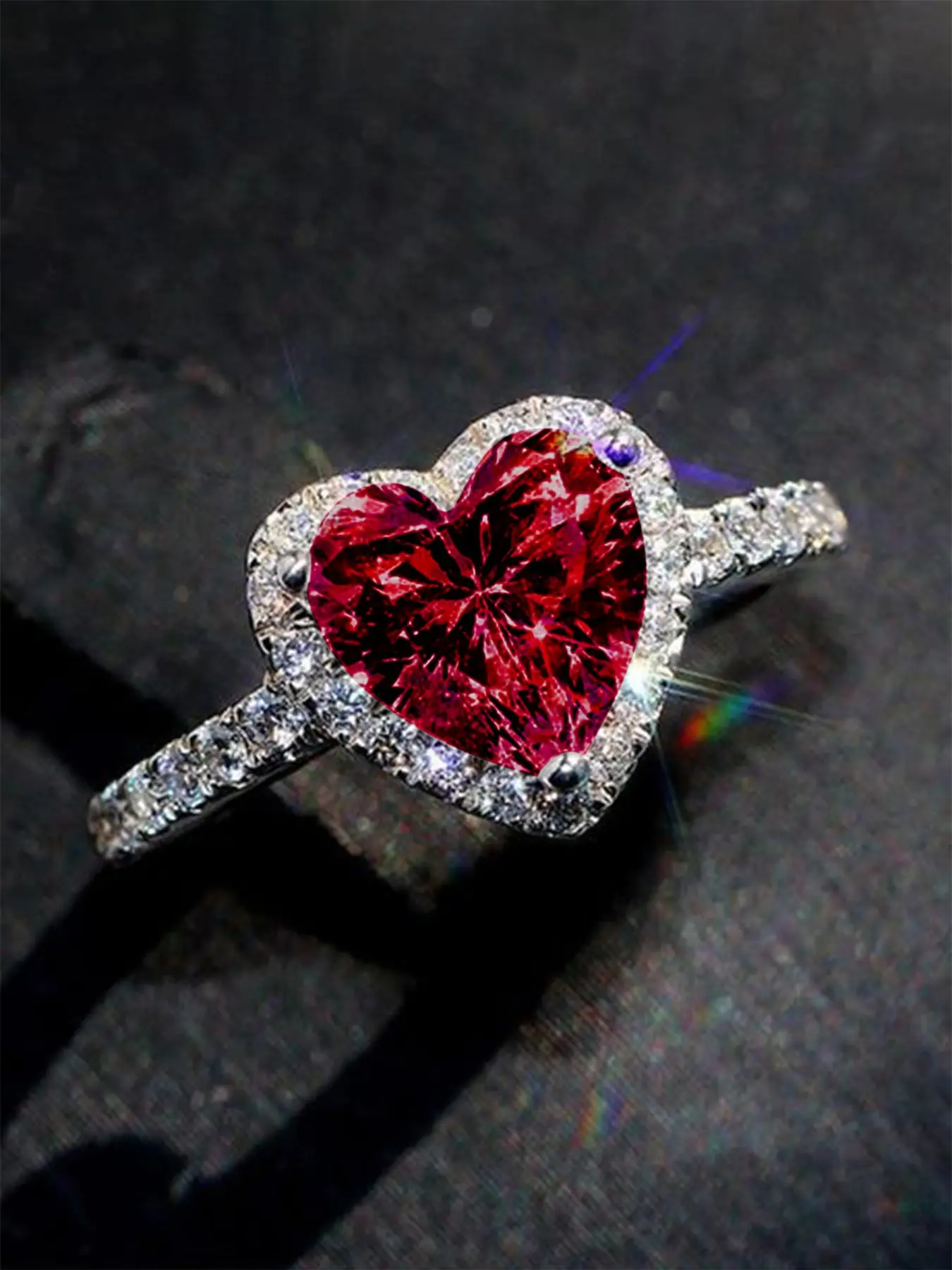 Women's Elegant Heart-Shaped Zirconia Ring, Wedding Rings, Copper Chain Jewelry Gift for Women, Bridal Engagement Jewelry, Wedding Engagement Anniversary Party Accessory, Heart Design Ring, Beautiful Rings, Wedding Promise Rings