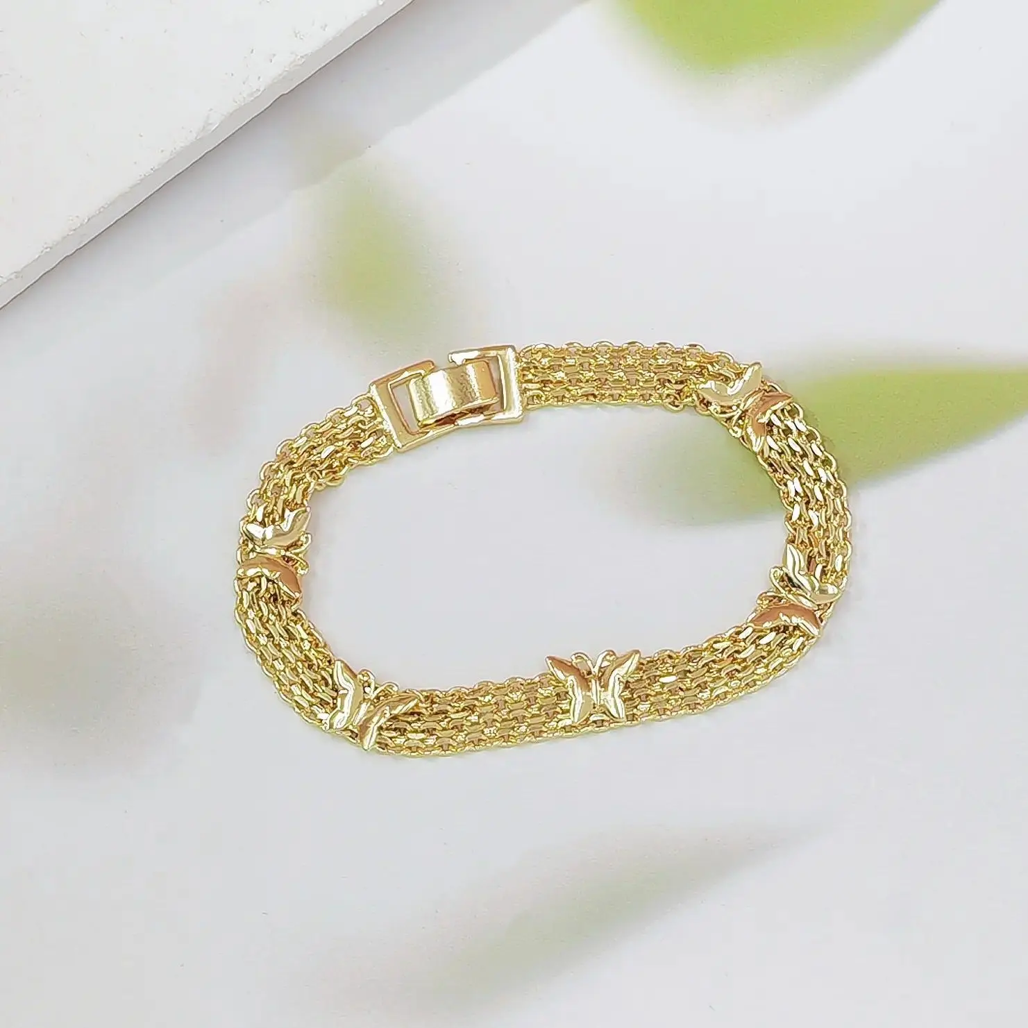 Elegant Female Bracelet, Retro Metal Jewelry for Women with a Hollow Butterfly Shape and Minimalist Dainty Chain, Elegant Minimalist Bangle, Minimalist Chain