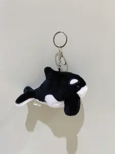 Black Orca Cartoon Imitation Keychain - Soft Plush Pendant for Backpack, Ideal for Students, Couples, Teachers, and Graduates