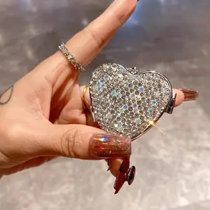 Heart-Shaped Pill Box with Imitation Diamond, Love Heart Shape Design, Compact Portable Size Multi-Functional Storage Container, Creative Capsule Organizer with Clip, Ideal for Travel, Vitamin Organizer
