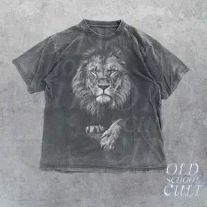 Lion Majestic Vintage 90s Graphic Shirt, Lion Shirt, Alpha Shirt, Retro Aesthetic Shirt, Halftone Graphic Shirt, Lion Lovers Unisex Shirt