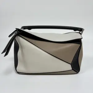 Pre-owned Loewe Puzzle Bag Small Size Three Color Panda Black & White Light Camel Elegant Girlish Style Geometric Tote