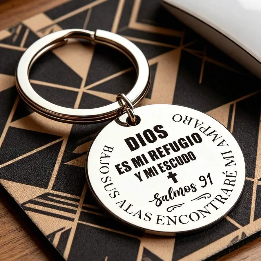 1pc Elegant Stainless Steel Engraved Keychain,  Spanish Psalm 91, Gift For Friends, Prayer Gift, Parties, Bag Accessories Lanyards With Id Holder Car Accessories Bag Charms Christmas Car Accessories Father, Graduation, And Teacher