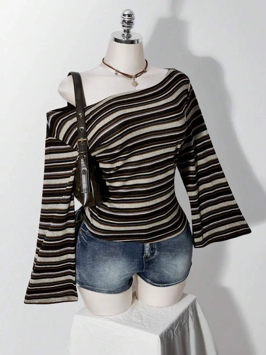 CurveHaus ICON Plus Size Y2K Vintage Asymmetrical Shoulder Knitted Waist-Cinching T-Shirt Top, Casual Retro Asymmetrical Shoulder Long Sleeve Top Fall