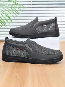 Men's Comfortable Soft Sole Casual Slip-On Walking Shoes, Breathable Low Top Dad Sneakers, Old Beijing Cloth Shoes for Daily Wear, Soft Soled Shoes
