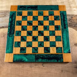 Emerald Black Onyx Cherry Chess Board (INCLUDES PIECES)