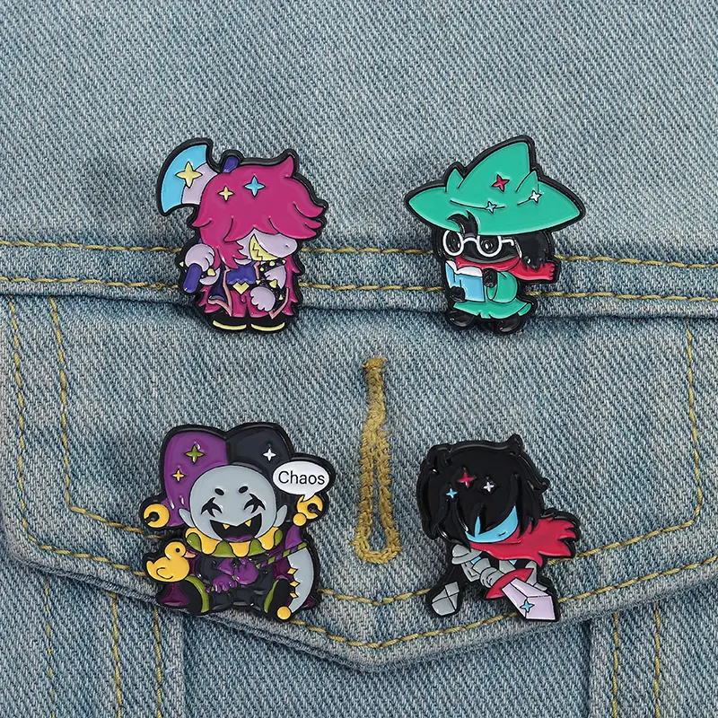 【 New autumn 2025 brooch 】 4PCS cartoon character series brooch, exquisite badge, fashionable item, suitable for backpacks and clothing, exquisite enamel, perfect for giving to family and friends outdoorfun