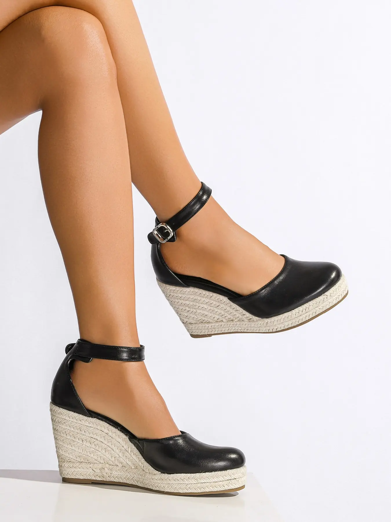 Women's Wedge Heeled Sandals, Closed Toe Casual Sandals with Cutout Cross Strap Design, Stylish Footwear Perfect for Beach Parties and Vacations, Suitable for Parties and Daily Wear, Thick Bottom Shoes, Fashionable Party Shoes, Summer Wedges