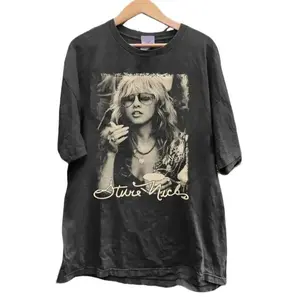 Graphic 90s Stevie Nicks Music Concert Shirt, Tour 2024 Vintage Tee, Retro Stevie Nicks Gift for Men & Women, Unisex Shirt