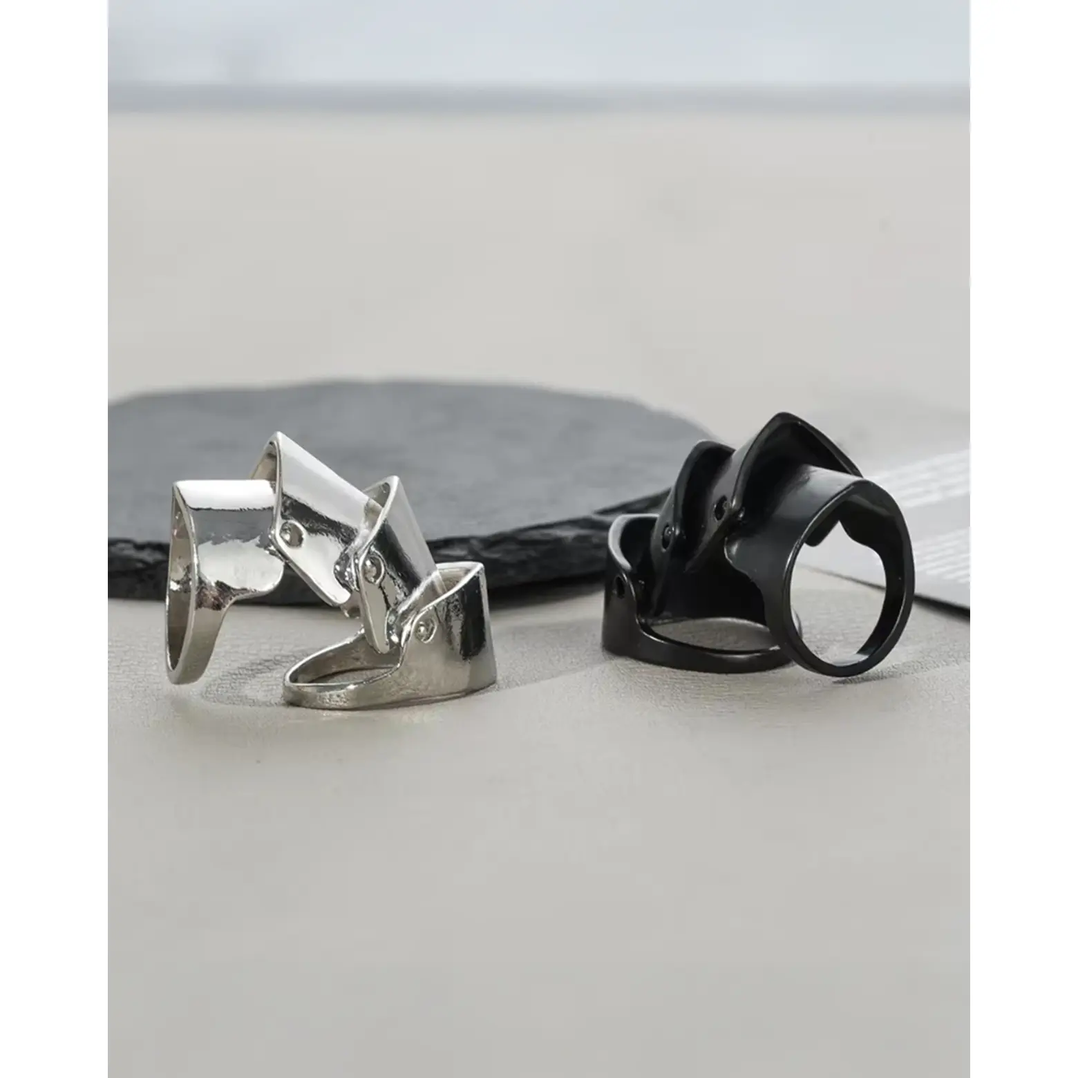 Nana Armor Ring